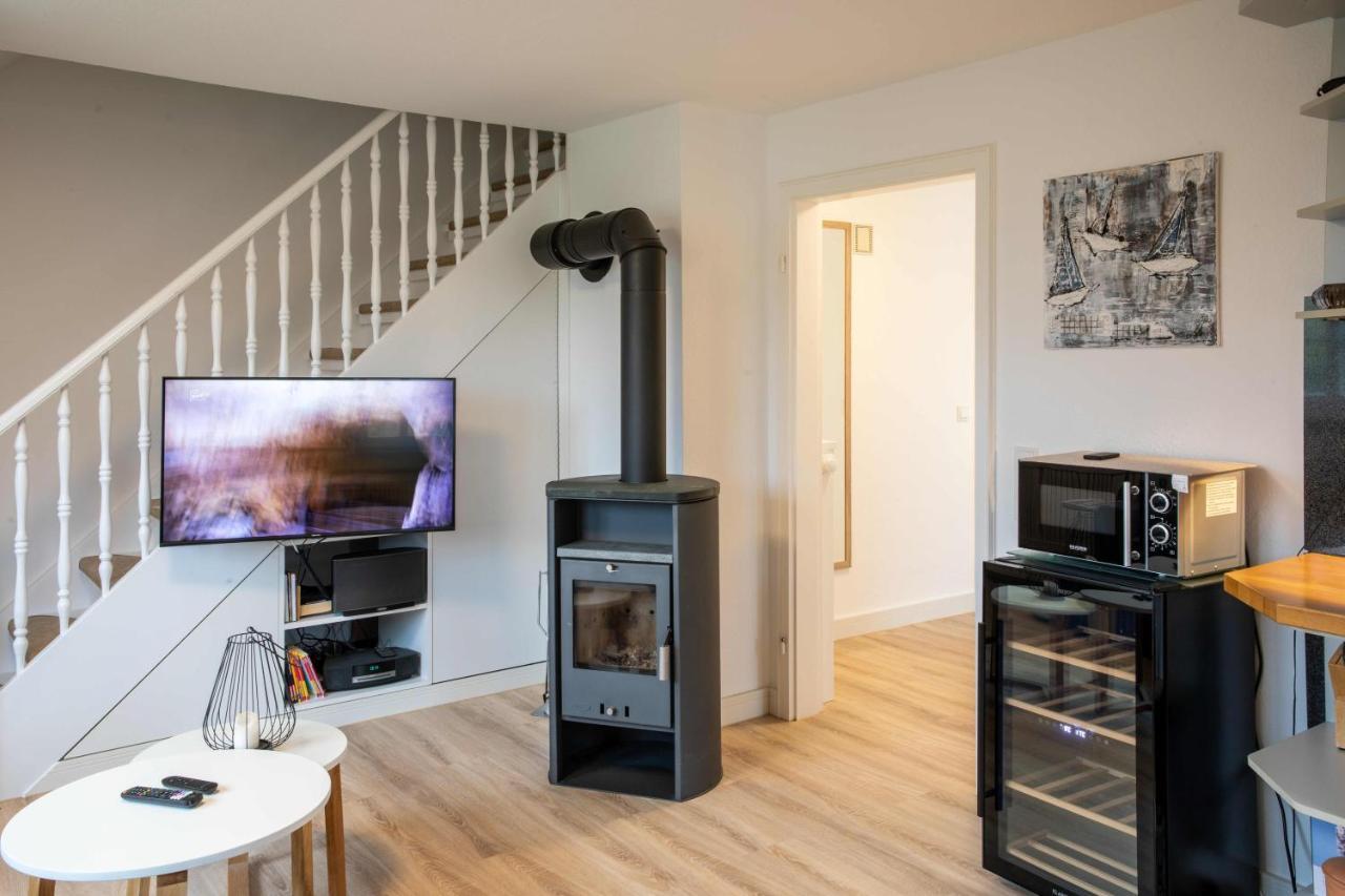 Ferienwohnung Wrixumer Marsch Esterno foto